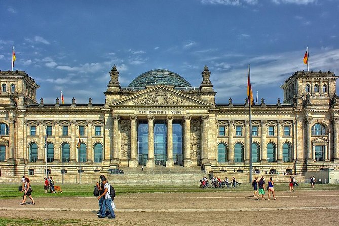 Transfer from Munich to Berlin: Private daytrip with 2 hours for sightseeing - The Route and Possible Stops: Potsdam, Dachau, and Beyond