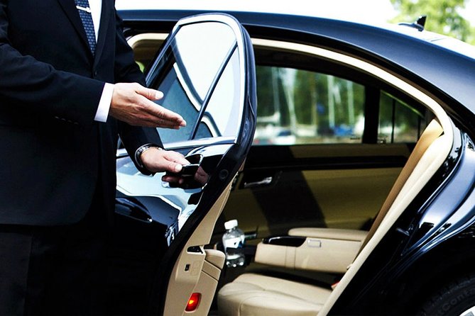 TRANSFER Lisbon Airport to Sintra - Meeting Point and Timing at Lisbon Airport