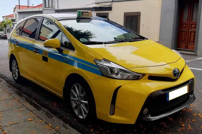 Transfer Madeira Airport - Funchal - Premium Transportation in a Mercedes Benz Class E