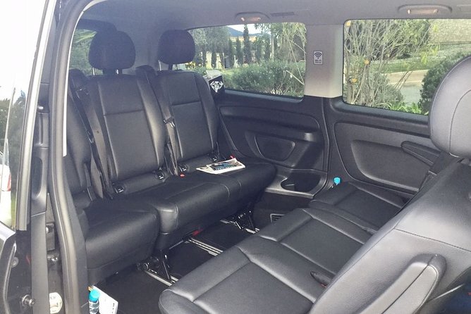 Transfer - Nice city> Nice Airport - From Place Massena to Nice Côte dAzur Airport