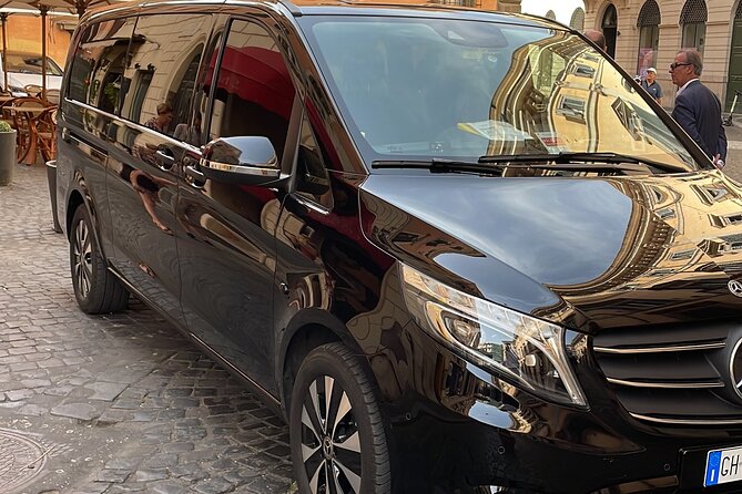 Transfer Rome to Airport or Airport to Rome Fiumicino/Ciampino - Premium Vehicles for Rome Airport Transfers