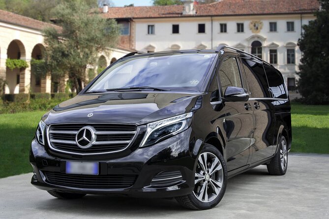 TRANSFER SERVICE ROME | One way transfer inside the city of Rome - The Fleet and Comfort Features