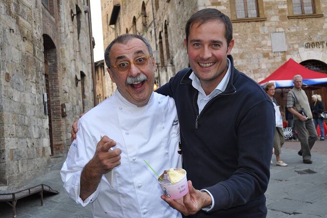 TRANSFER TOUR Florence to Lucca with a stop in San Gimignano - The Benefits of a Private Transfer with a Stop in San Gimignano