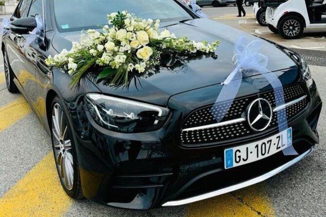 Transfers between Paris and Paris Airports/Disneyland/Versailles - Easy Booking and Coordination for a Hassle-Free Experience