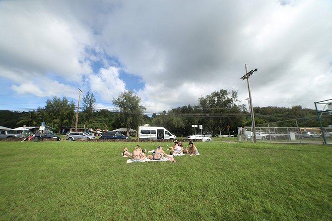 Transportation to North Shore - Water Equipment Rental Options for Water Enthusiasts