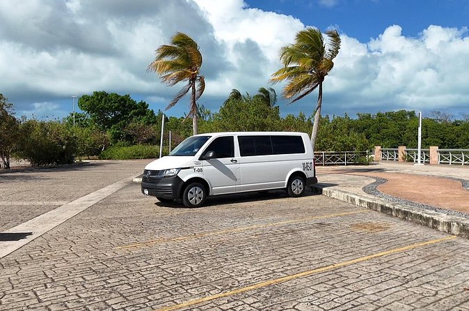 Transportation to Playa del Carmen Hotels - Premium Vehicles and Personalized Service Standards