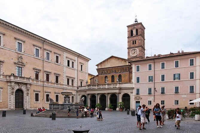 Trastevere District Street Food and Sightseeing Walking Tour - Key Stops: From the Tiber to Piazza Trilussa