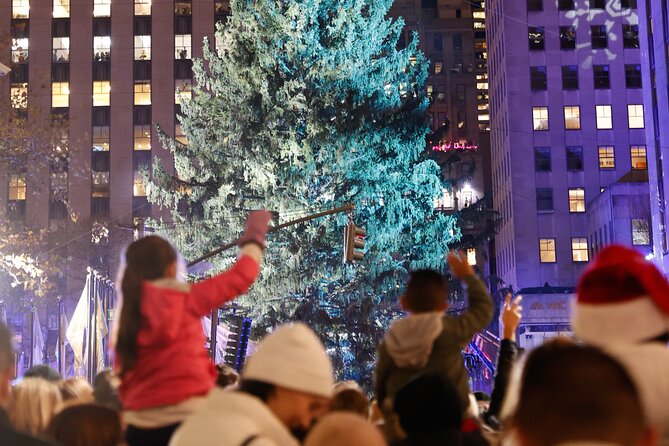 Tree Lighting Ceremony Indoor Viewing from 45 Rockefeller Center - Exclusive Access and Entry Procedures
