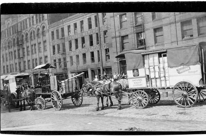 Trendy North Loop Food Tour in Minneapolis - Discovering the North Loop Neighborhood of Minneapolis