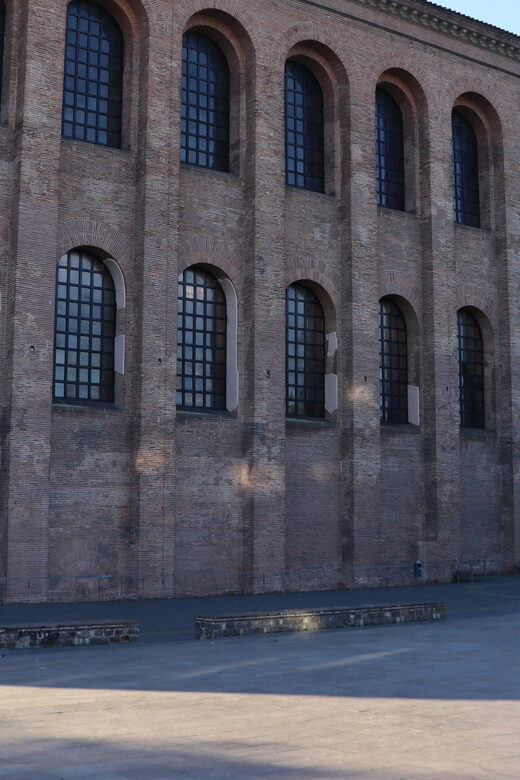 Trier: Early morning tour without the hustle and bustle and with less noise - Starting Point at Porta-Nigra-Platz: Your Gateway to a Quiet Morning