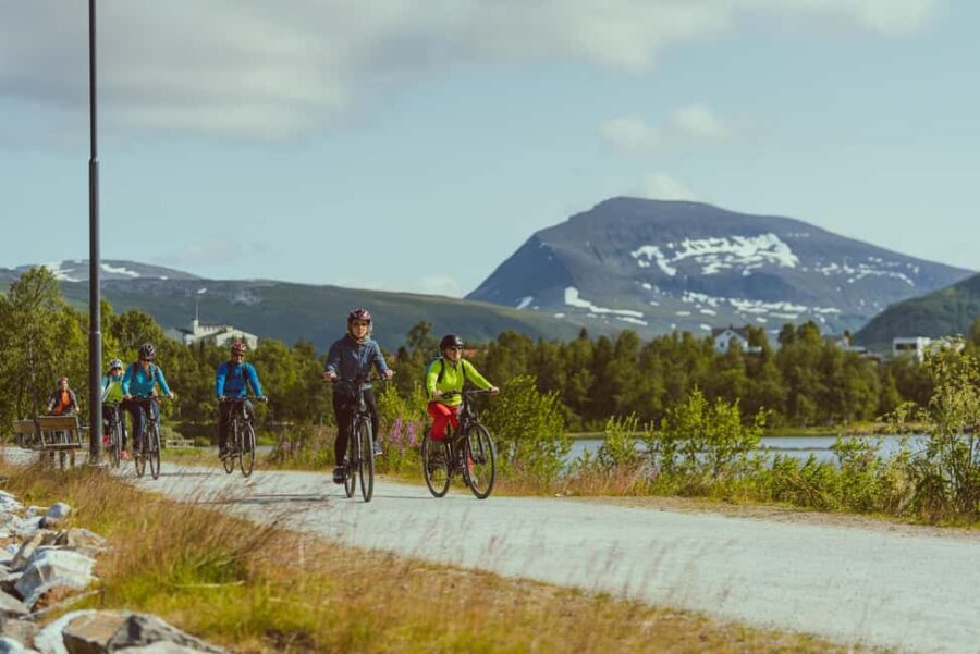 Tromsø: Explore Tromso by E-bike - Starting Point Outside Tromsø Outdoor Activity Center