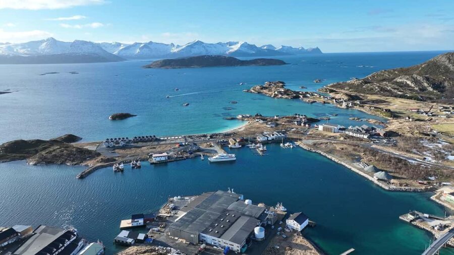 Tromsø Fjord Cruise - With a stop at Sommarøy Island - Inside the Spacious MS Gabriele Catamaran