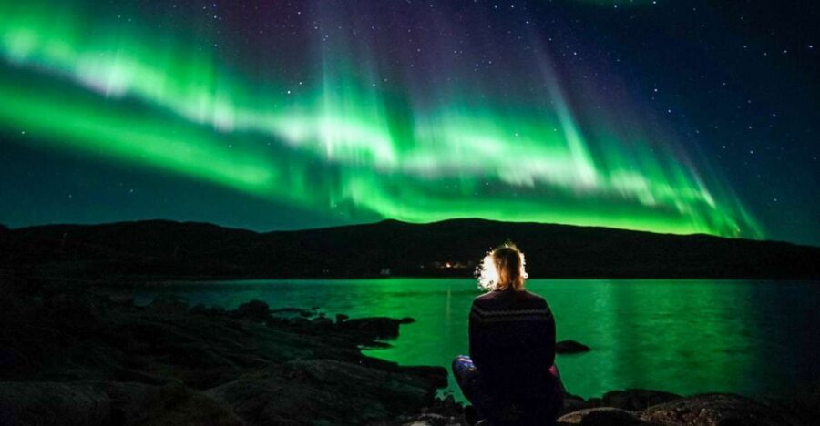 Tromsø: Northern Lights by Minibus with Photos & bodysuits - The Route and Scenic Stops in the Arctic
