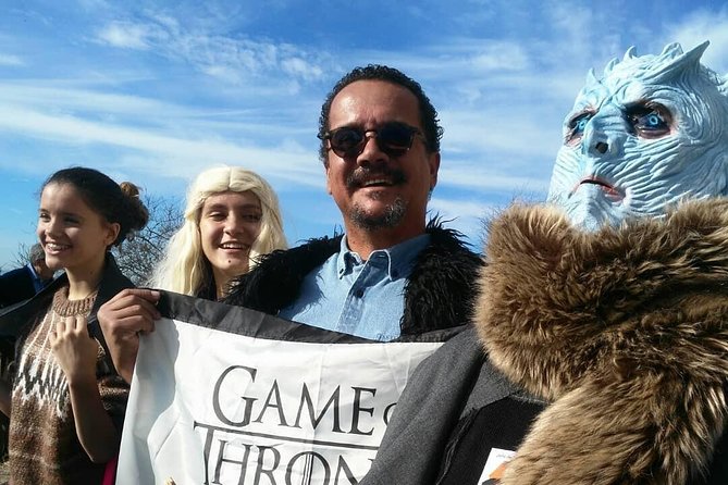 TRON OF THRONES GUIDED VISIT! We are not encyclopedias with legs! - Meeting Point and Tour Logistics