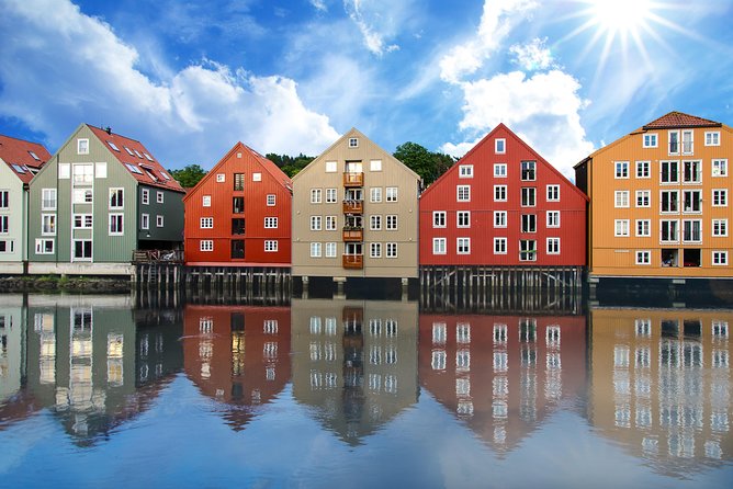 Trondheim's Inner Circle: A Self-Guided Audio Tour - Exploring Trondheim’s Historic Landmarks