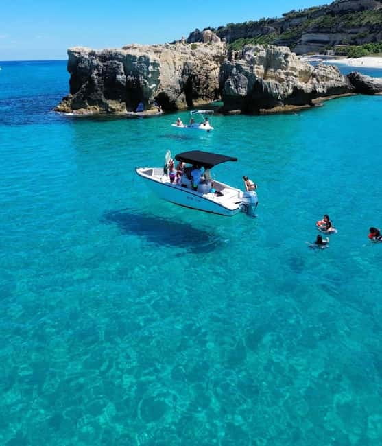 Tropea: escursione Max 8 People esclusive Costa degli Dei - A Personalized Journey Along Calabrias Coastline