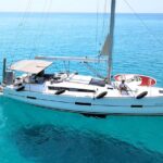 Tropea, Exclusive tour 15-meter Sailing Boat - 4h with Aperitif - Discovering Capo Vaticano’s White Sand Covess