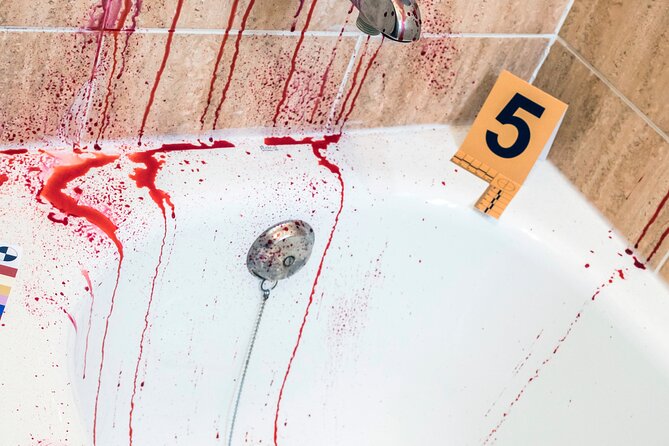 True Crime Pub Crawl in New Orleans - Stops Focused on Notorious Crimes and Legends