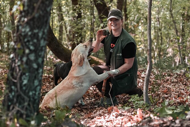 Truffle hunting & cooking tour - Discover the World of Istrian Truffles with Karlic Family