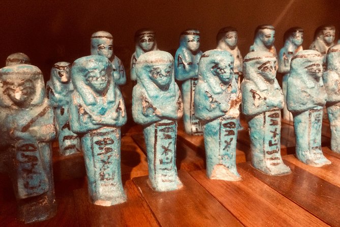 Turin: Egyptian Museum Monolingual Skip-the-Line Guided Mystery Tour,Small group - The Museum’s Top Artifacts and Collections