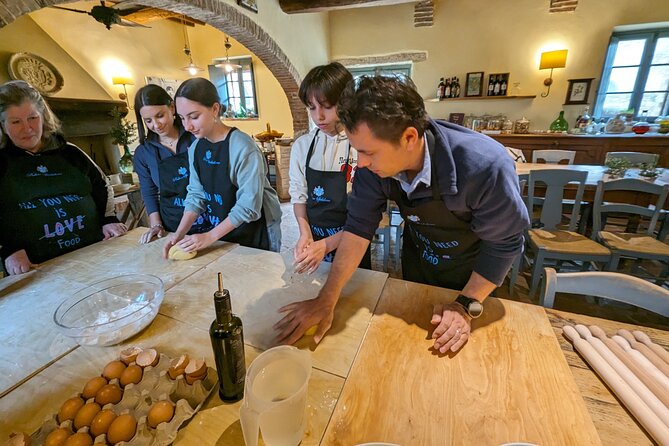 Tuscan Cooking Class of Homemade Pastas and Cantucci Cookies - The Art of Tuscan Pasta Making with Local Ingredients