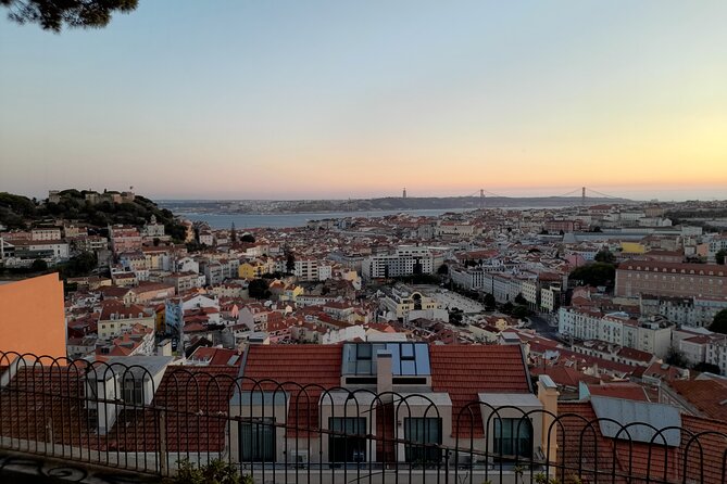 Two hour tuk tuk tour 7 hills - Exploring Lisbon’s Historic Cathedral and Alfama District