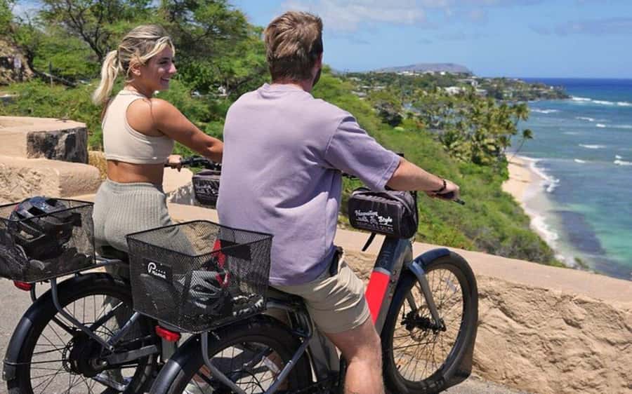 Uluniu Ave: Waikiki Hawaiian Style Electric Bikes - Detailed Look at the Route to Hanauma Bay