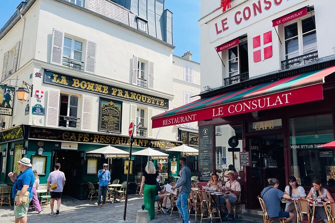Unique Montmartre photo tour with VOGUE photographer - Starting at the Bust of Dalida in Montmartre