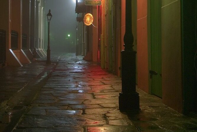 Unsolved Mysteries of New Orleans - Exploring the Dark Streets of the French Quarter at Night