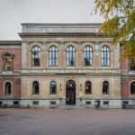 Uppsala Scavenger Hunt and Sights Self Guided Tour - Highlights: Uppsala Castle, University Main Building, and More