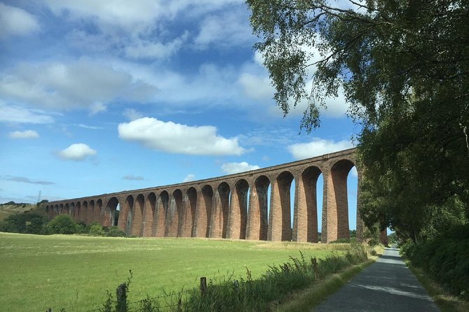 Urquhart Castle, Loch Ness Centre, Gin, Outlander sites - Quaint Drumnadrochit and the Nessie Centre