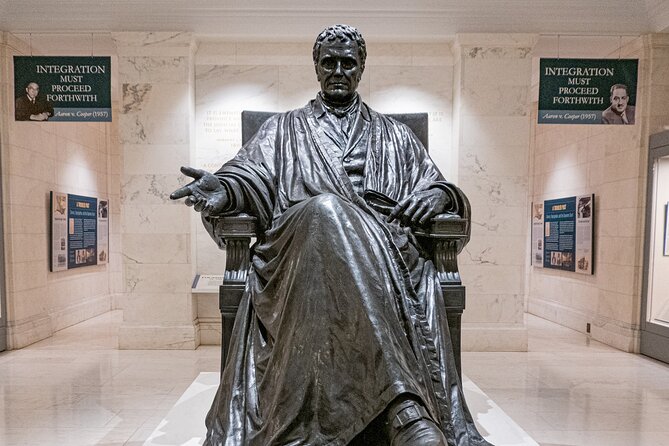 US Capitol, Supreme Court, Library of Congress, & Folger VIP Tour - A Literary Detour at the Folger Shakespeare Library