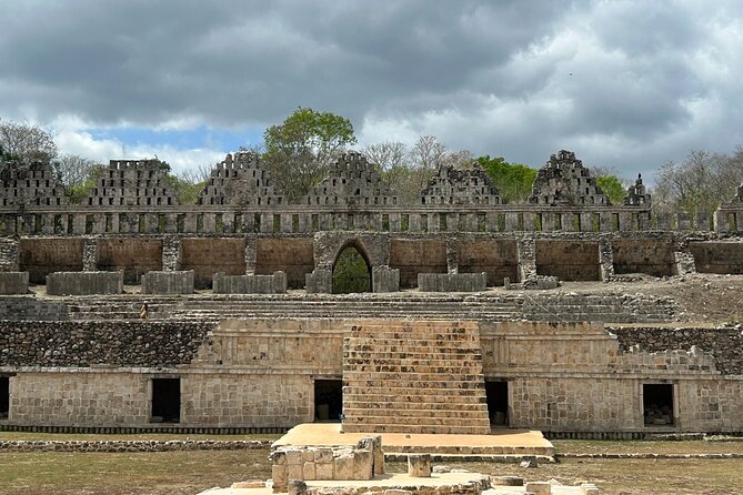 Uxmal and Hacienda Mucuyché: A Journey to the Heart of the Mayan World - Discovering Uxmal: A Mayan City Declared a UNESCO World Heritage Site