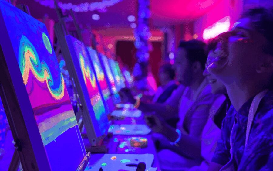 Valencia: Fluorescent painting workshop and wine - The Location and Setup at The Art Wine House