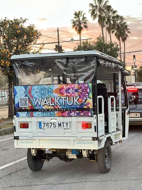 Valencia: Full 2-Hour Tuk Tuk Tour - Exploring Puerta del Mar and the Culturally Significant Puente de las Flores