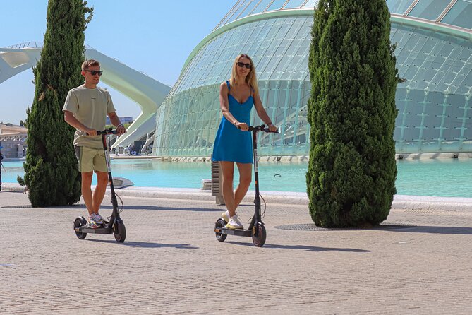 Valencia Private Half Day Bike Tour - Exploring Valencia’s Medieval and Modern Landmarks