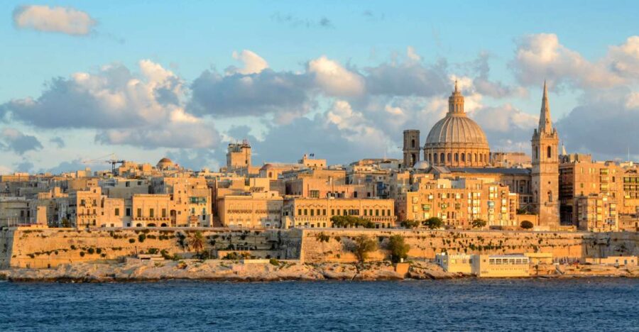 Valletta: Private Insider Walking Tour with Licensed Guide - Discover the UNESCO-listed Baroque Architecture of Valletta