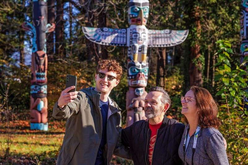 Vancouver: City Highlights Tour with Hotel Transfers - Starting Point: Convenient Hotel Pickup at the Georgian Court Hotel