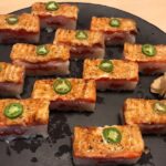 Vancouver Food Tour with 6 Tastings of Sushi, Poutine, Chocolate - The Guide’s Role and Local Tips