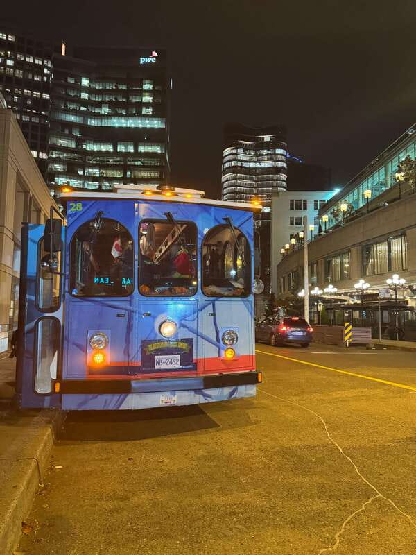 Vancouver: Haunted Halloween Trolley Tour - From Stanley Park to Shaughnessy: Exploring Vancouver’s Haunted Sites