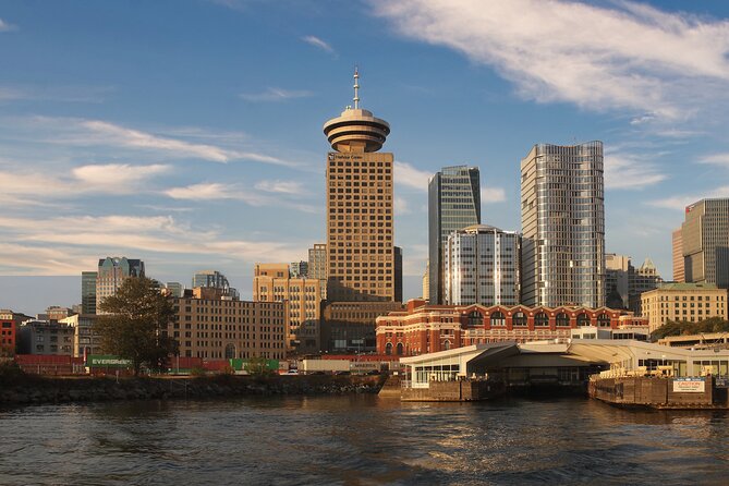 Vancouver Lookout Admission Ticket - How the Elevator Ride Sets the Tone for the Experience