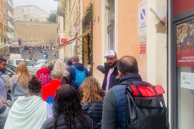 Vatican Museum, Sistine Chapel & Entry to St Peter's Guided Tour - Exploring the Vatican Museums and Artworks