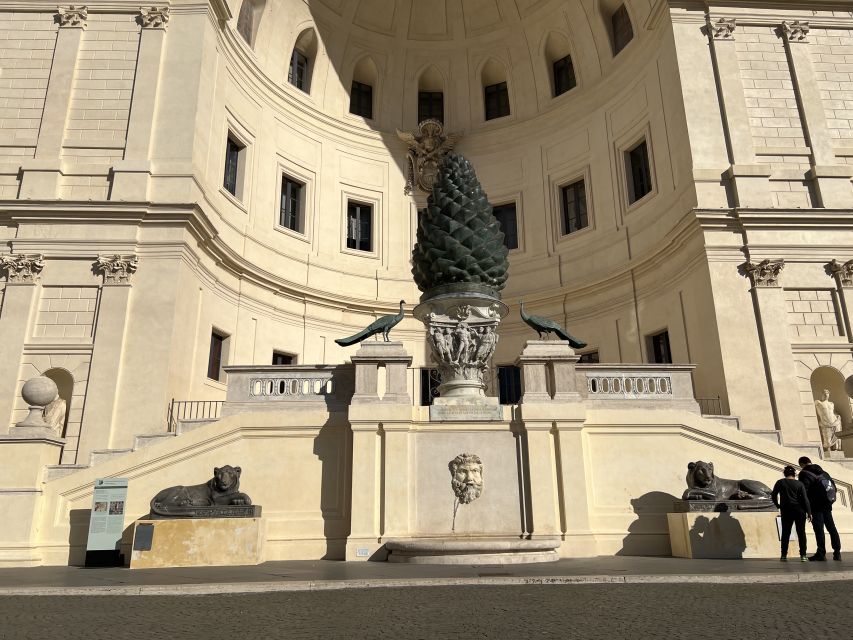 Vatican Museums & Sistine Chapel Skip-the-Line Entry Ticket - Visiting the Vatican Museums and the Art of the Renaissance