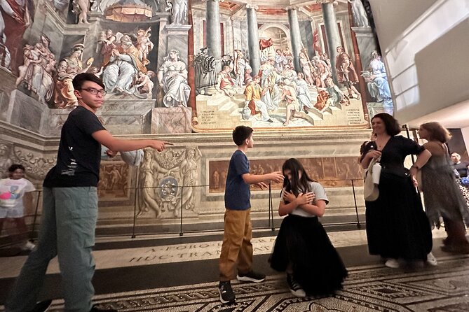 Vatican Treasure Hunt with Guided Tour for Families with Kids - Exploring the Vatican Museums with Kids
