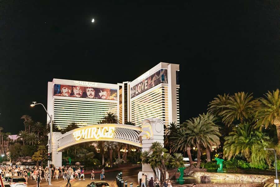 Vegas Illuminated: Ultimate Vegas Panaromic Night Bus Tour - Practical Details About the Tour Departure and Meeting Point