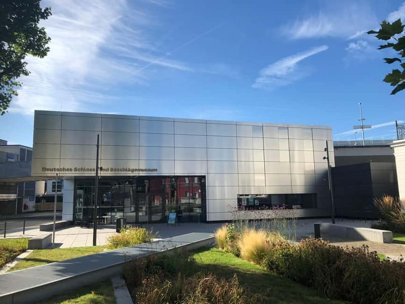 Velbert: Admission ticket to the German Castle and Fittings Museum - Velbert’s Modern Museum Building and Its Architectural Charm