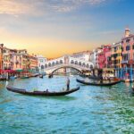 Venezia Walking Tour with Audio and Written Guide by a Local - Practical Details and How the Tour Works