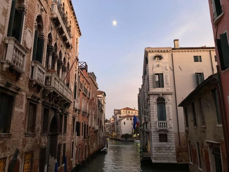 Venice: Crimes, Legends, and Mysteries Sunset Tour - Walking Along Canals and Narrow Alleys