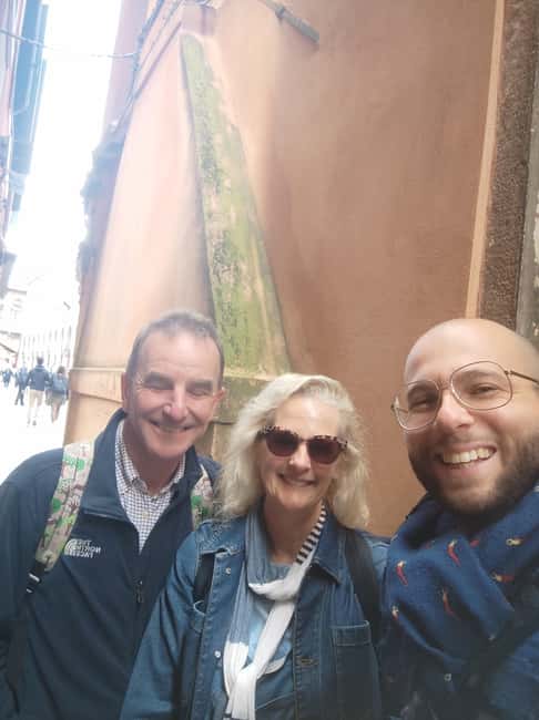 Venice: Private Walking Tour with a Local - Exploring Venice’s Less-Traveled Streets and Courtyards