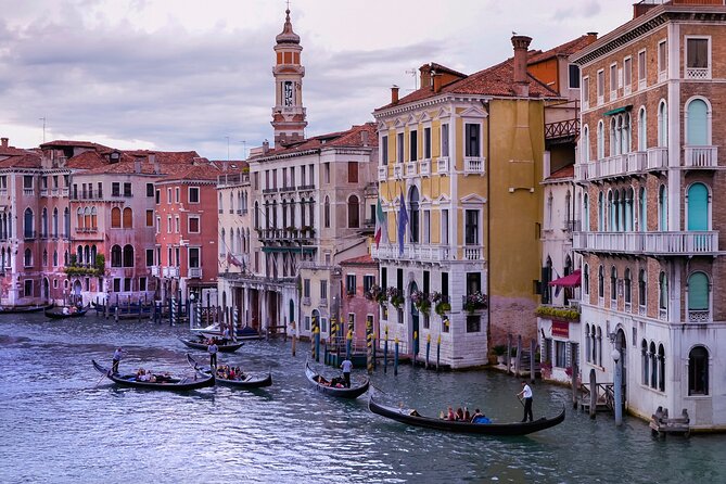 Venice Scavenger Hunt and Best Landmarks Self-Guided Tour - The Tour Starts at Basilica S. Maria Gloriosa dei Frari